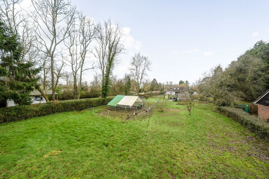 Additional image 23 of 5 bed detached house for saleHare Lane, Lingfield RH7