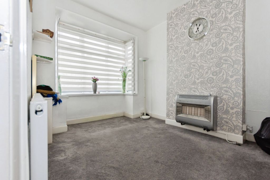 Property photo 2 of 14 Pbox-Img.Jpg