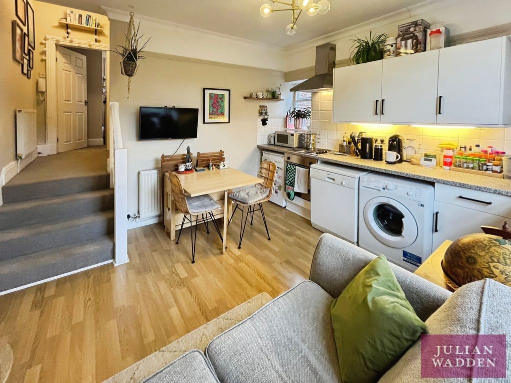 Property photo 2 of 14 Picture 2