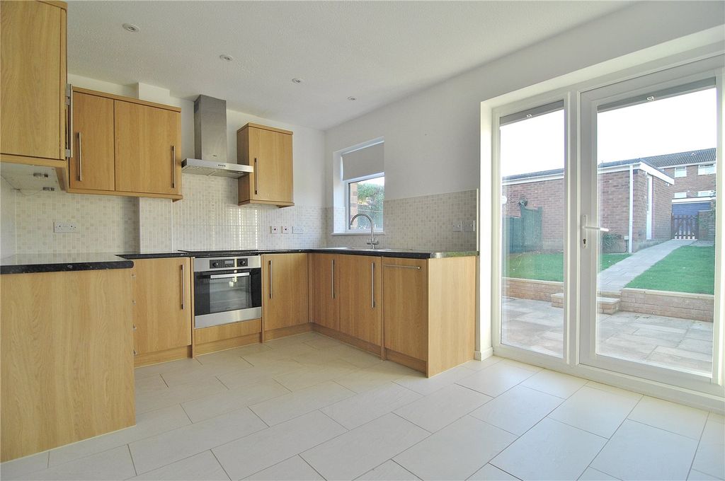 Property photo 2 of 8 Picture No. 01