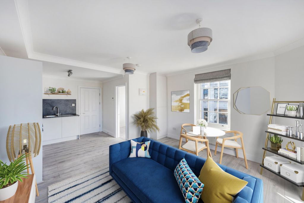 Property photo 3 of 6