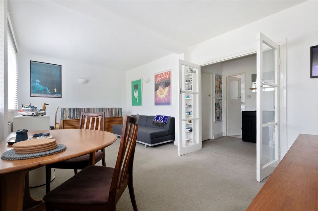 Property photo 1 of 8 Picture No. 04