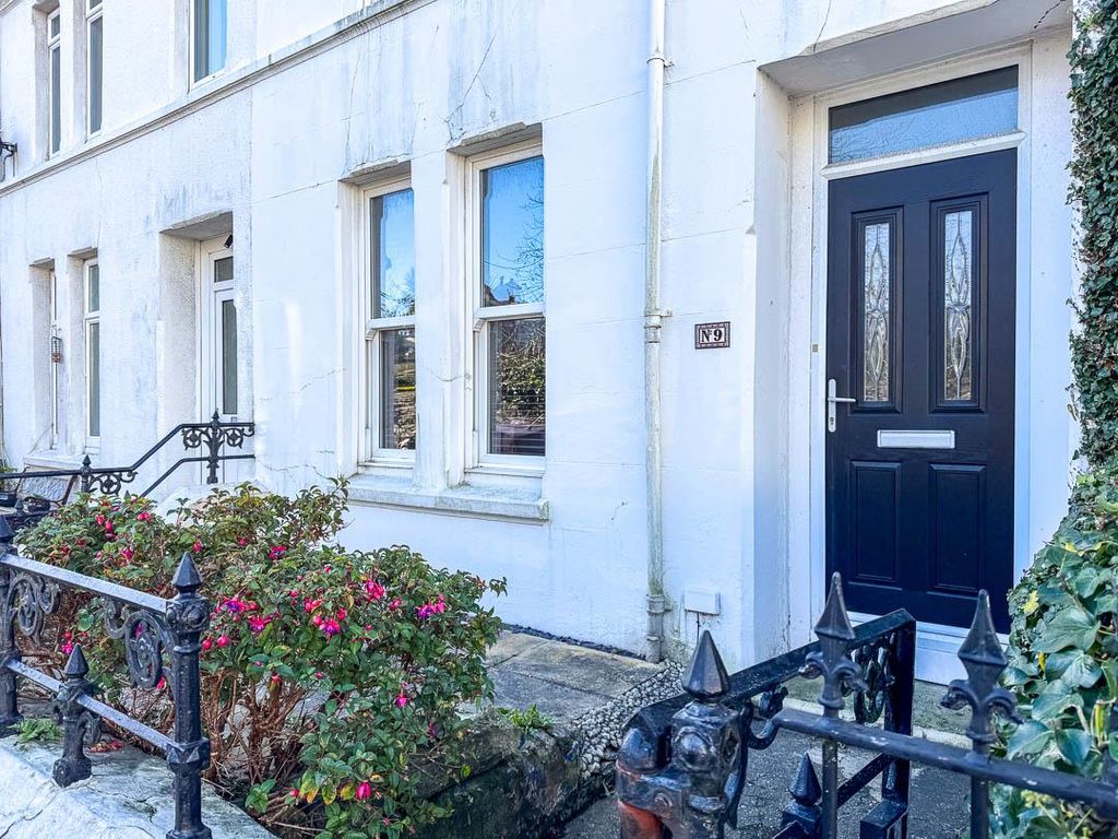 Property photo 2 of 18 9 Willow Terrace, Douglas (1).Jpg