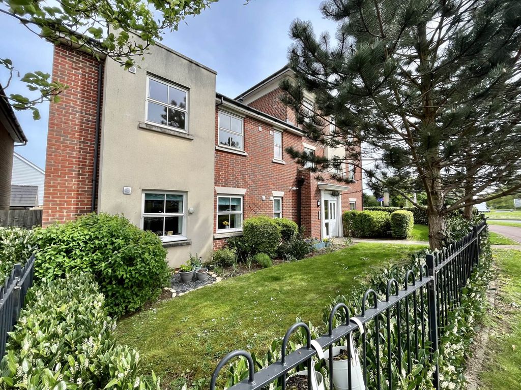 Property photo 1 of 10