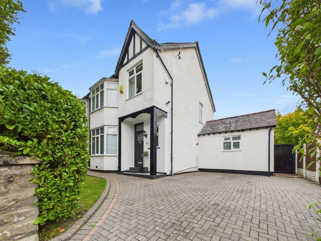 Property photo 1 of 30