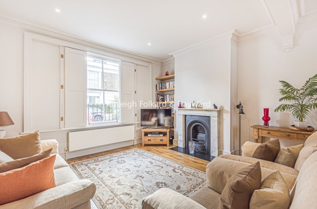 Property photo 1 of 7 E34E05E5-9d80-44Ec-8