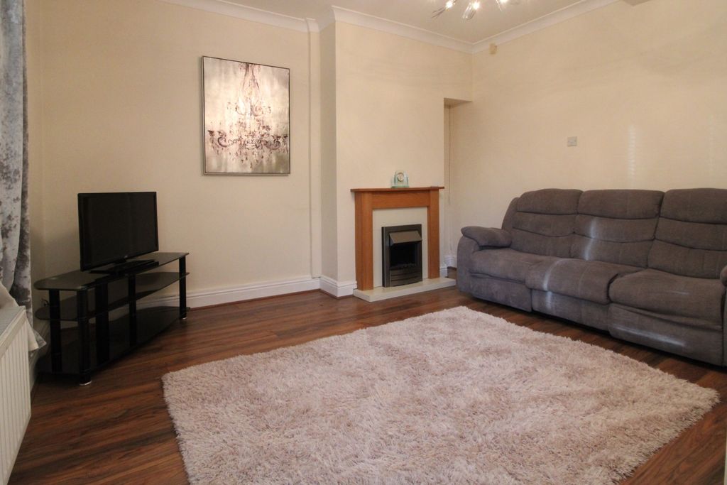 Property photo 3 of 16 C.Lo