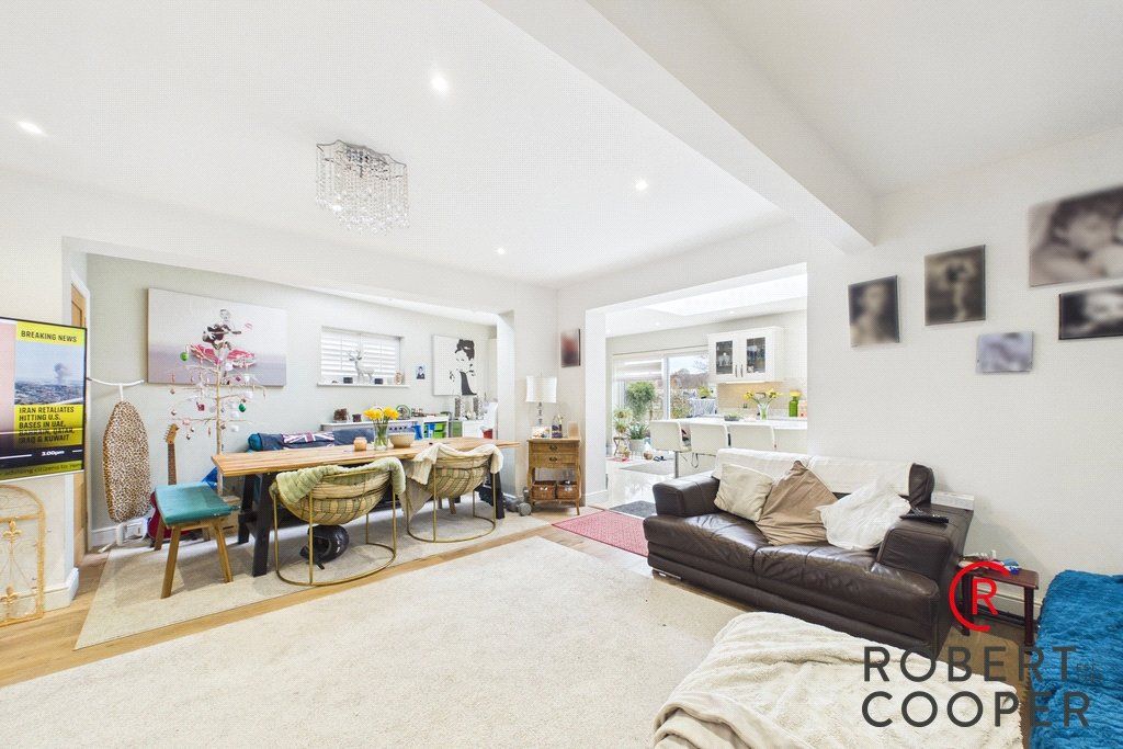 Property photo 2 of 13 Picture No. 15