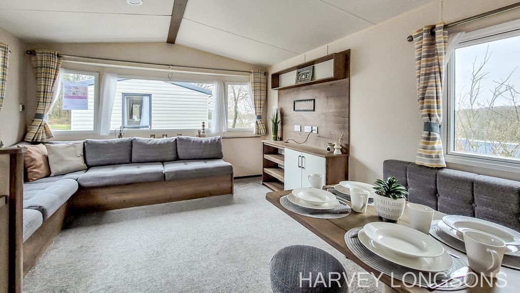 Property photo 3 of 18 Abi Trieste 9