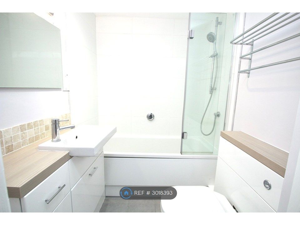 Property photo 3 of 3