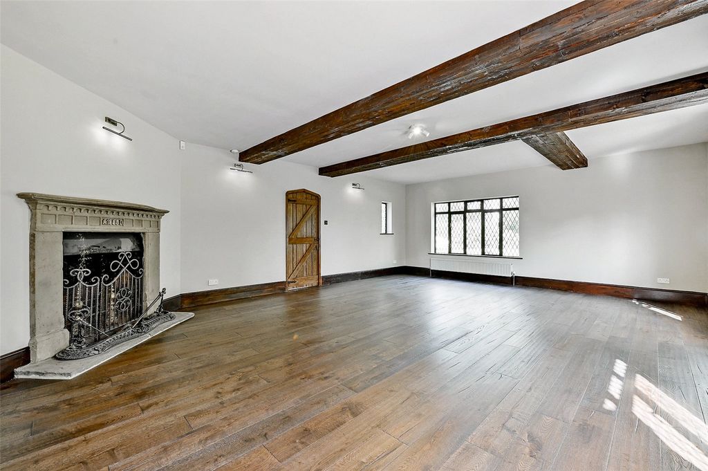 Property photo 3 of 20 Reception Room