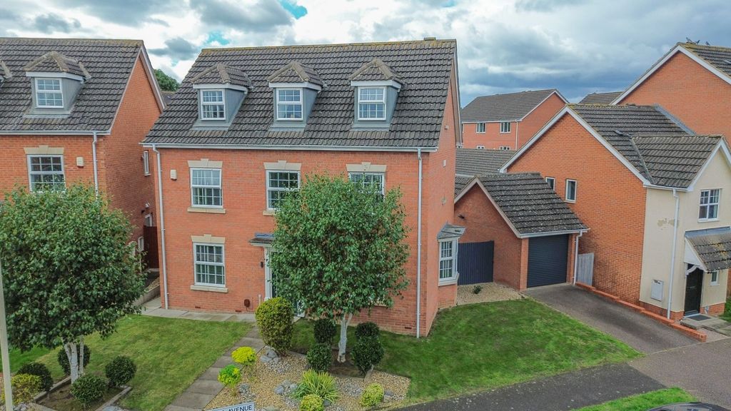 Property photo 1 of 19