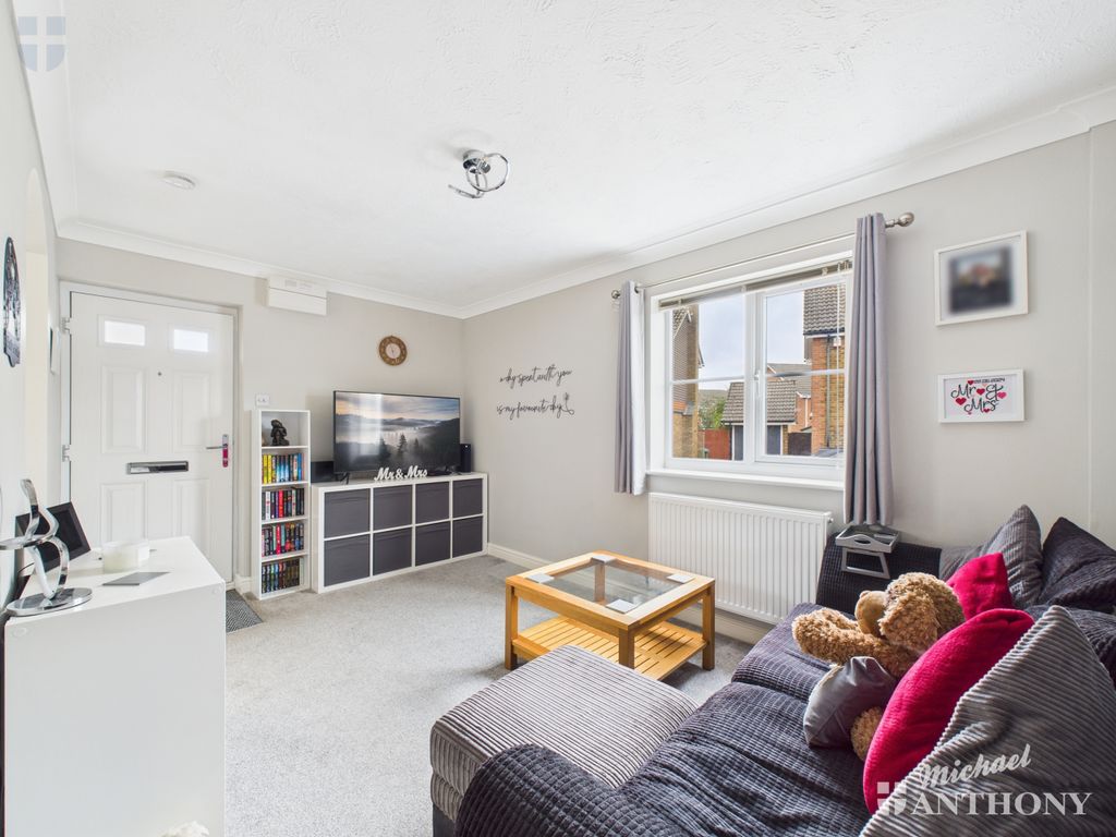 Property photo 2 of 7 Cam03218G0-Pr0792-Still004