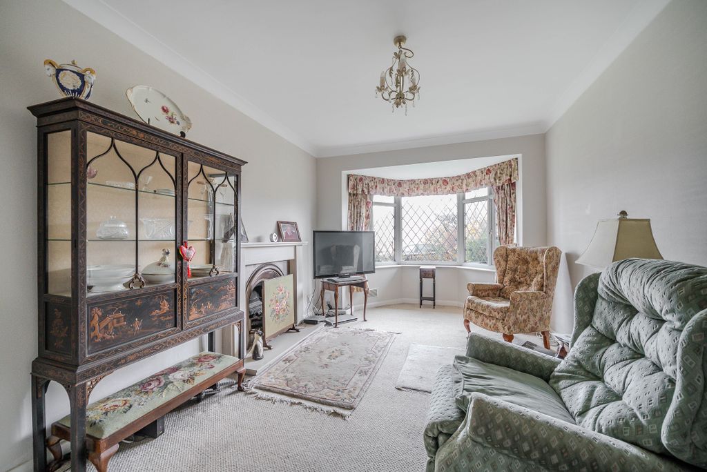 Property photo 3 of 5