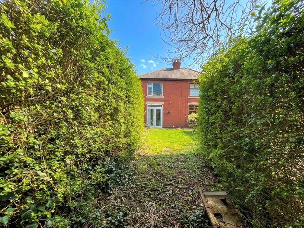 Property photo 1 of 15 Front