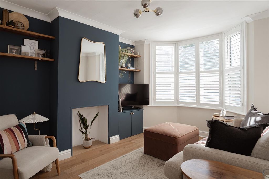 Property photo 2 of 16 7.Jpg