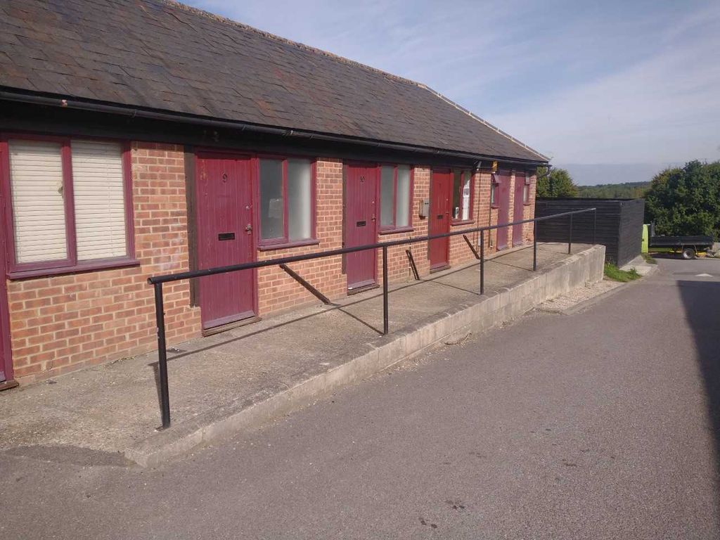 Property photo 3 of 3
