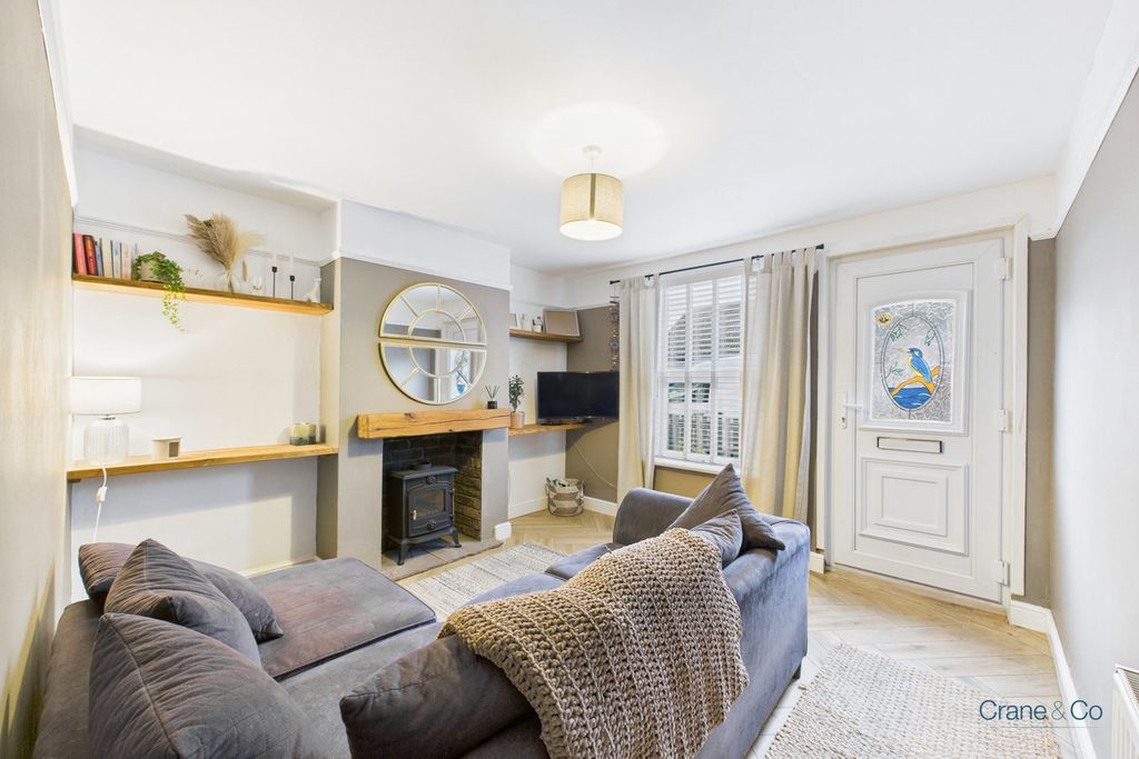 Property photo 2 of 22