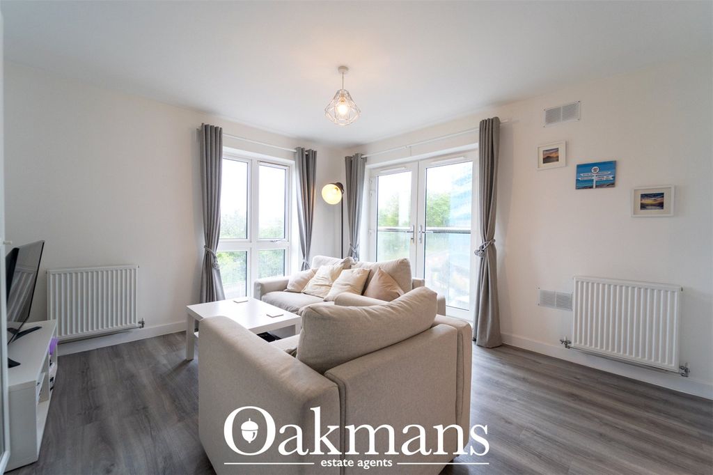 Property photo 3 of 21 Picture No. 44