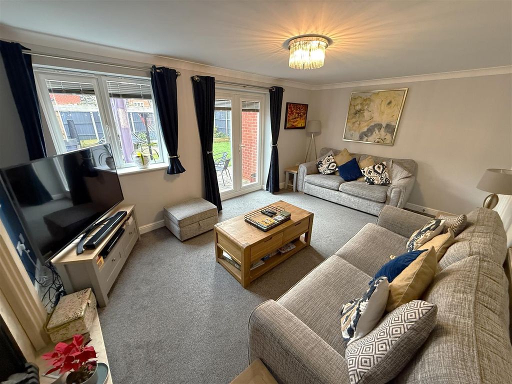 Additional image 6 of 4 bed detached house for saleNewstead Way, Loughborough, Leicestershire LE11