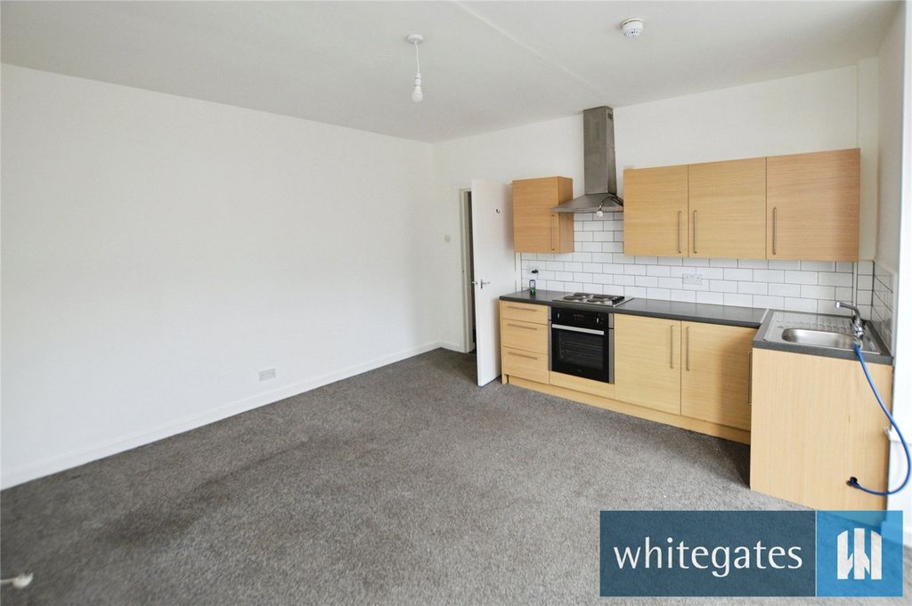 Property photo 3 of 7 Picture No. 09