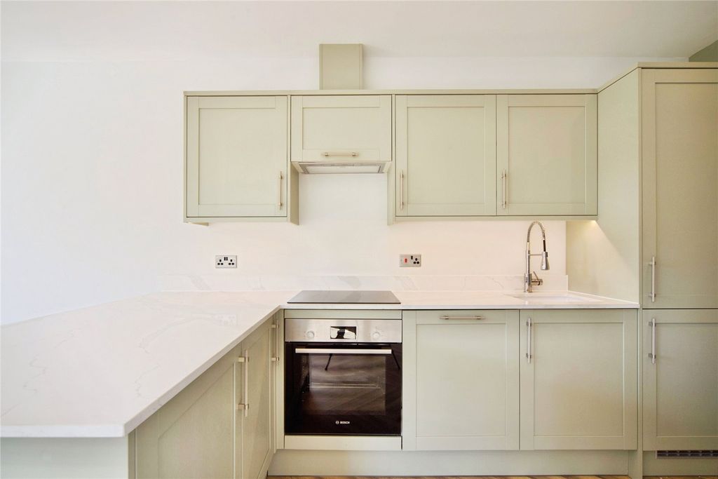 Property photo 3 of 8 Picture No. 07
