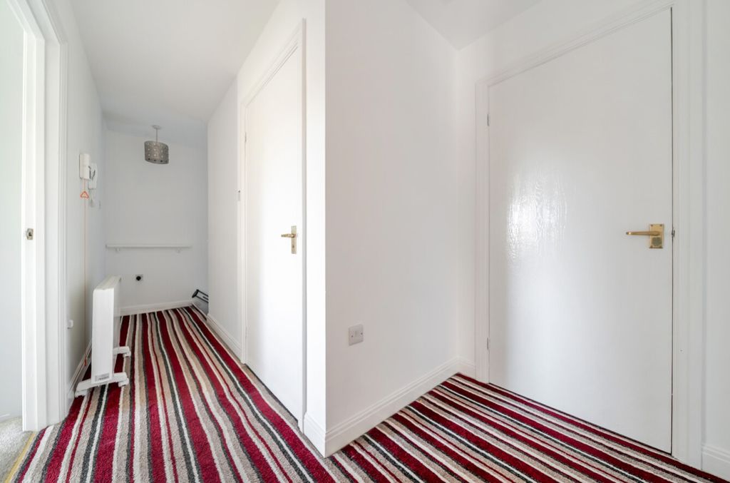 Property photo 2 of 10 1537204-2-1A145719d668d
