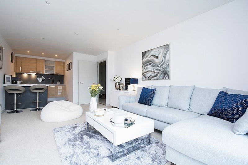 Property photo 3 of 8 Photo 8