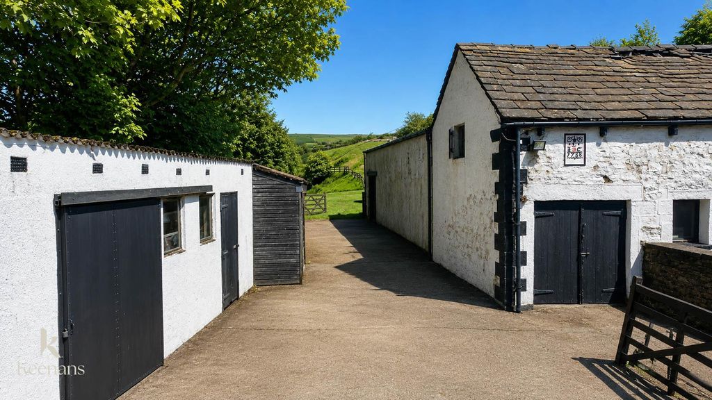 Additional image 16 of 5 bed farm for saleEdgeside Lane, Rossendale BB4