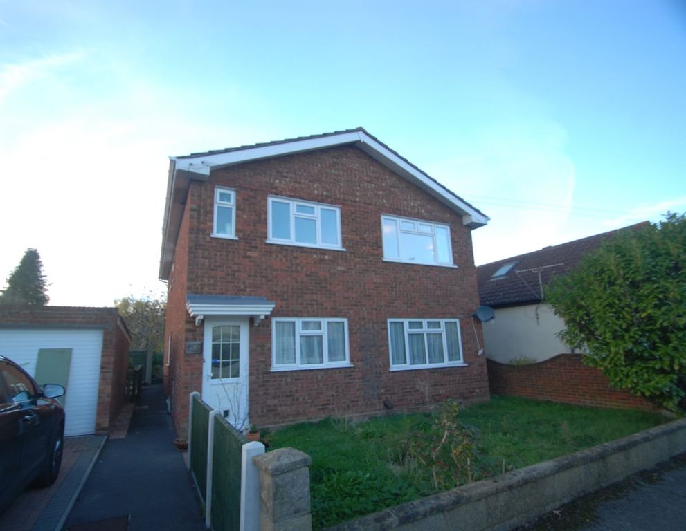 Property photo 1 of 3