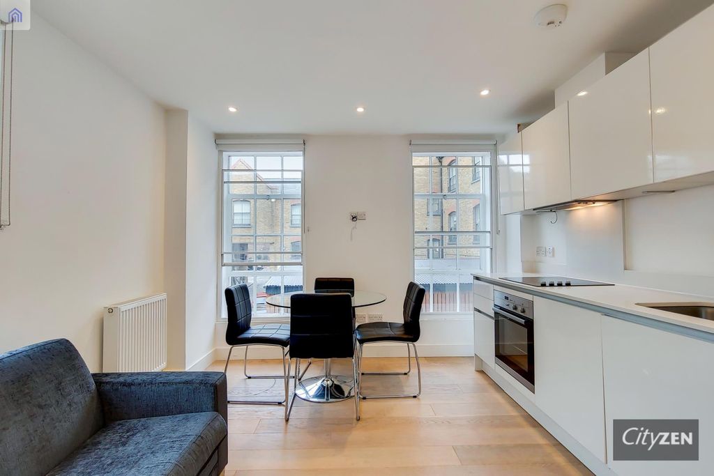Property photo 1 of 15 Studio Room
