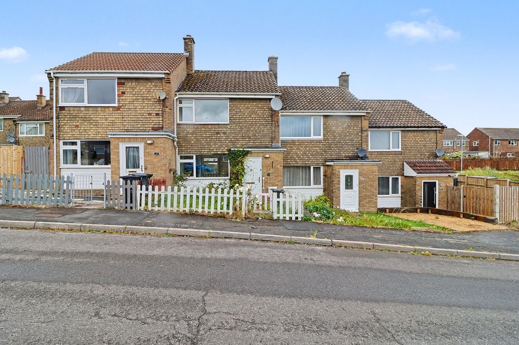 Property photo 1 of 18 35 Park View, Crewkerne, Somerset, Ta18 8Hs