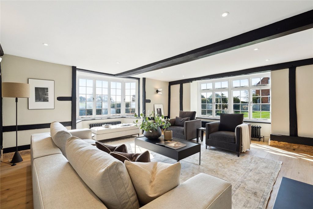 Property photo 2 of 22 Drawing Room