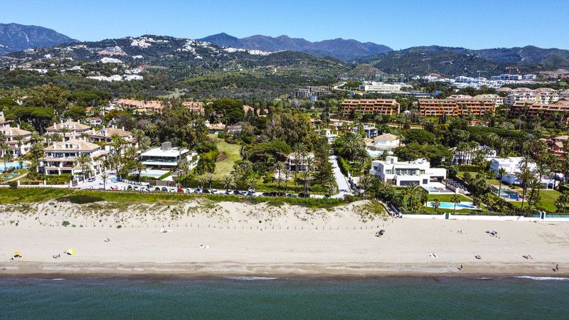 Property photo 3 of 25