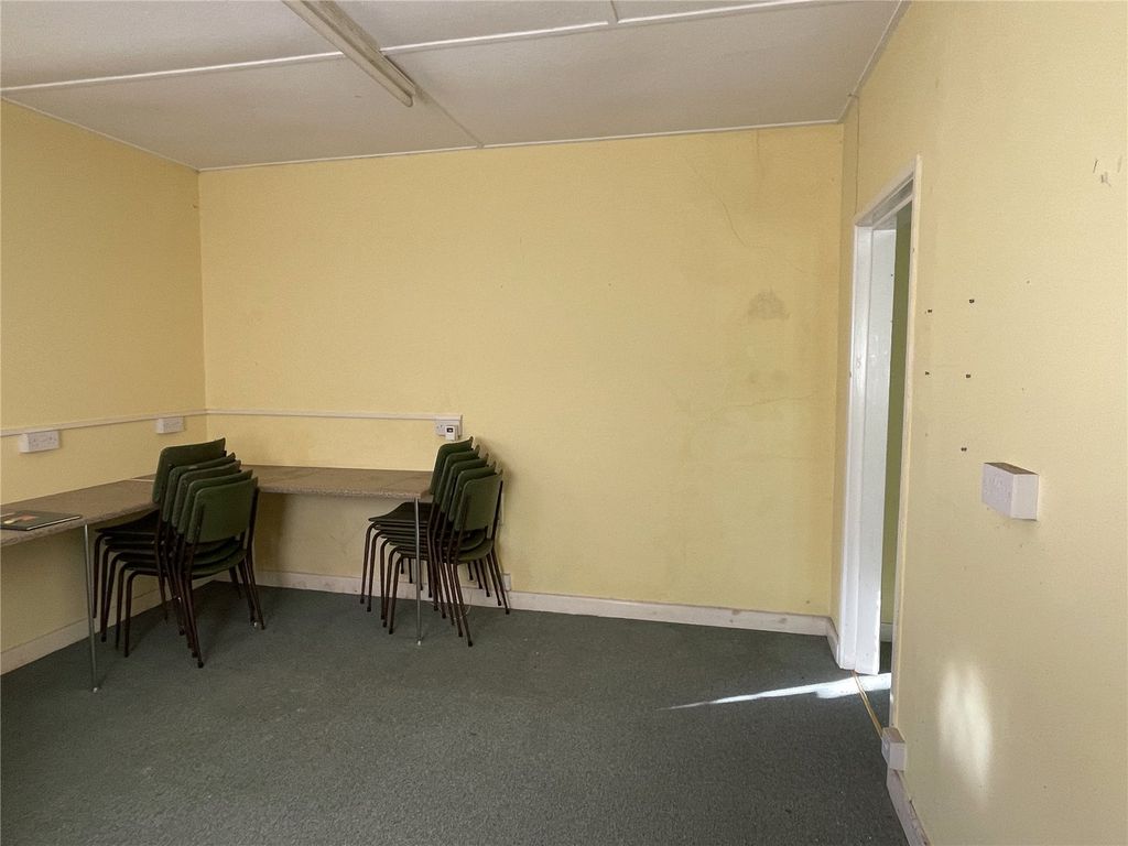 Property photo 3 of 15 Picture No. 03