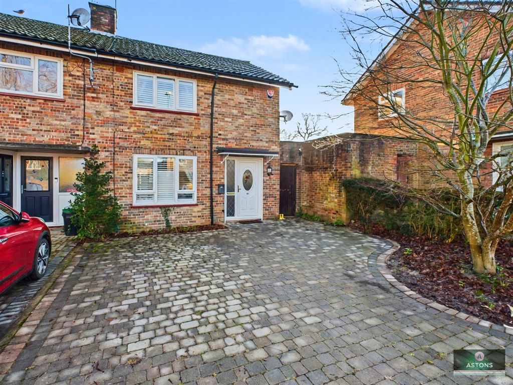 Property photo 1 of 18 Cam04622G0-Pr0154-Still001.Jpg