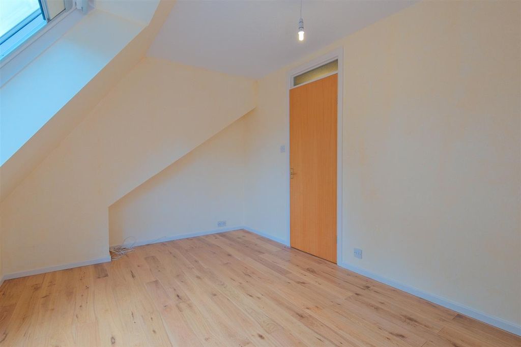 Additional image 13 of 2 bed flat for saleAuchingramont Court, Hamilton ML3