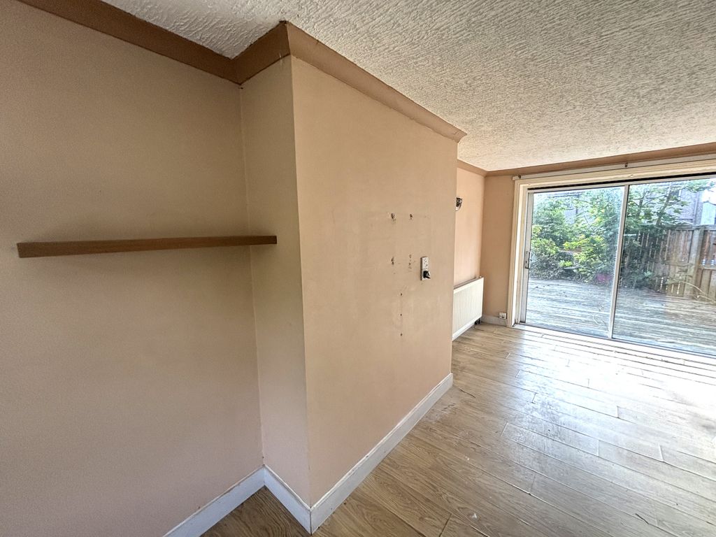 Property photo 2 of 12 2.Jpg