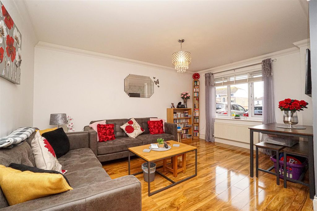 Property photo 2 of 12 Dsc08381.Jpg