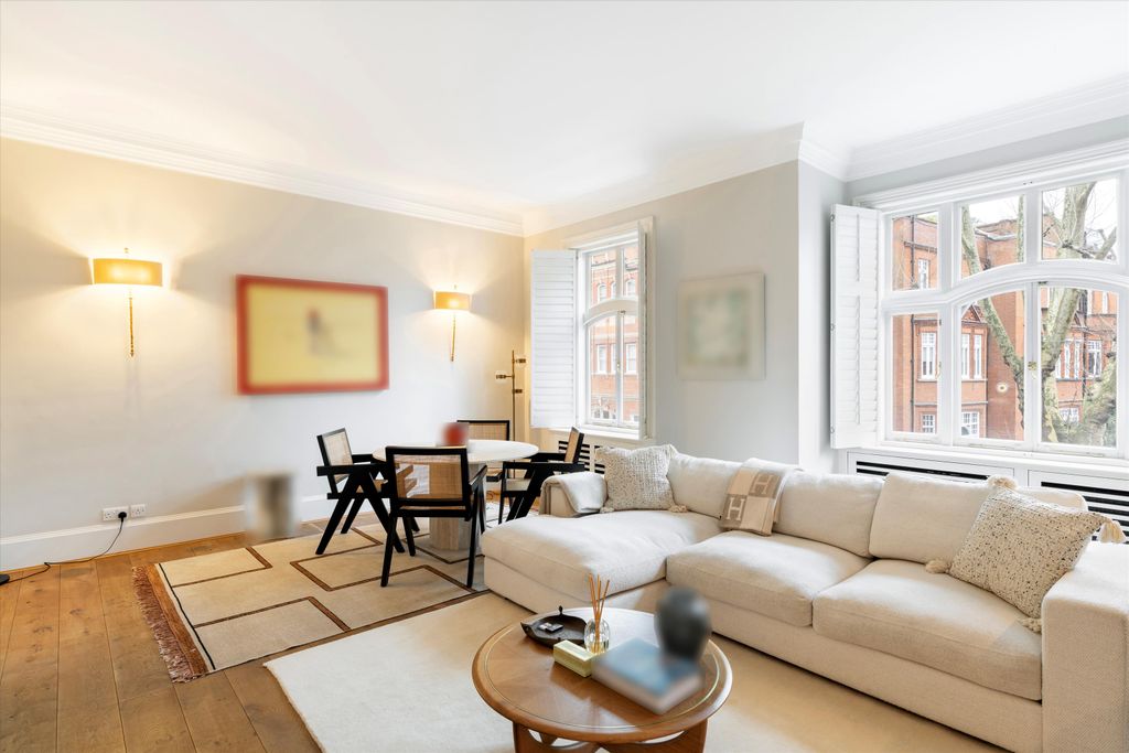 Property photo 3 of 13 Image