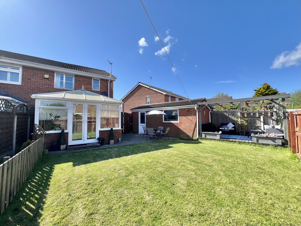Property photo 2 of 16