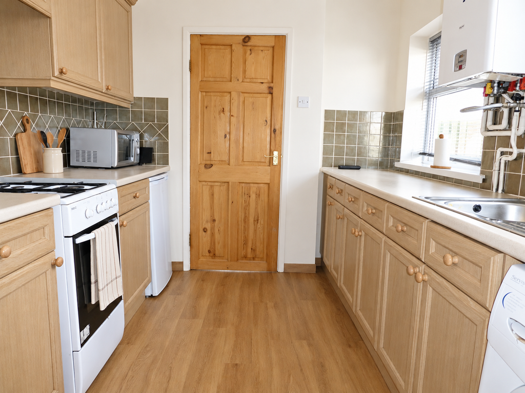 Property photo 3 of 12 Photo 9