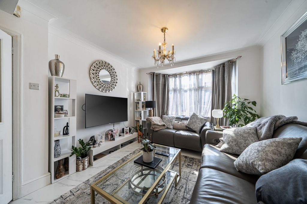 Property photo 2 of 23 Reception Room