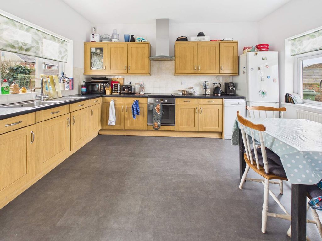 Property photo 2 of 21 Kitchen-Breakfast Room