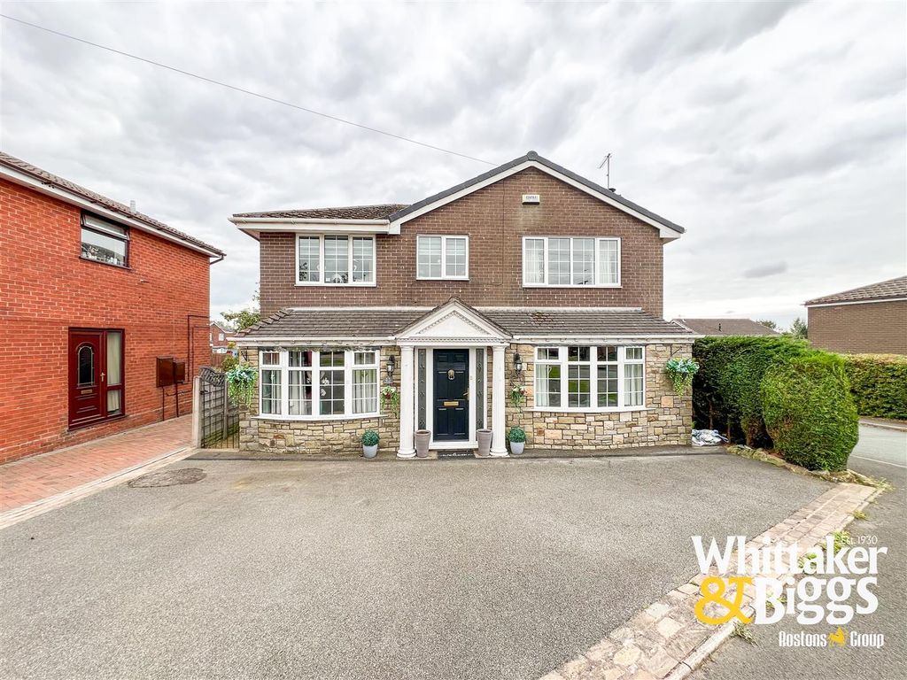 Property photo 1 of 25 Frontage