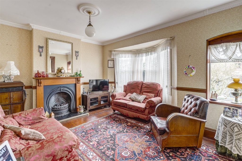 Property photo 2 of 23 Picture No. 05
