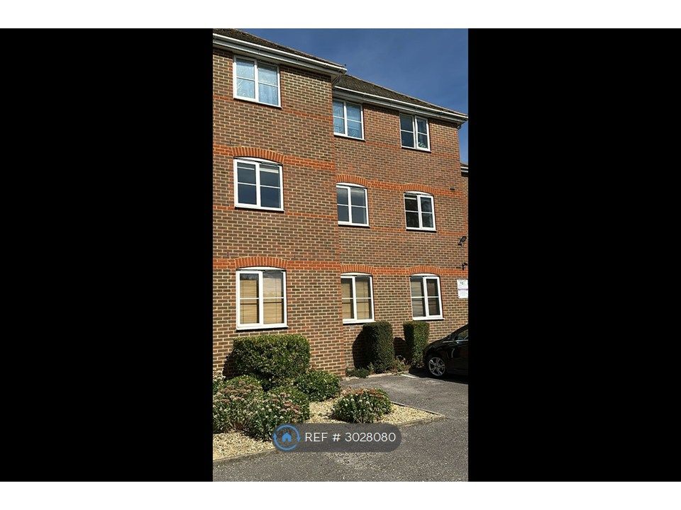 Property photo 1 of 2