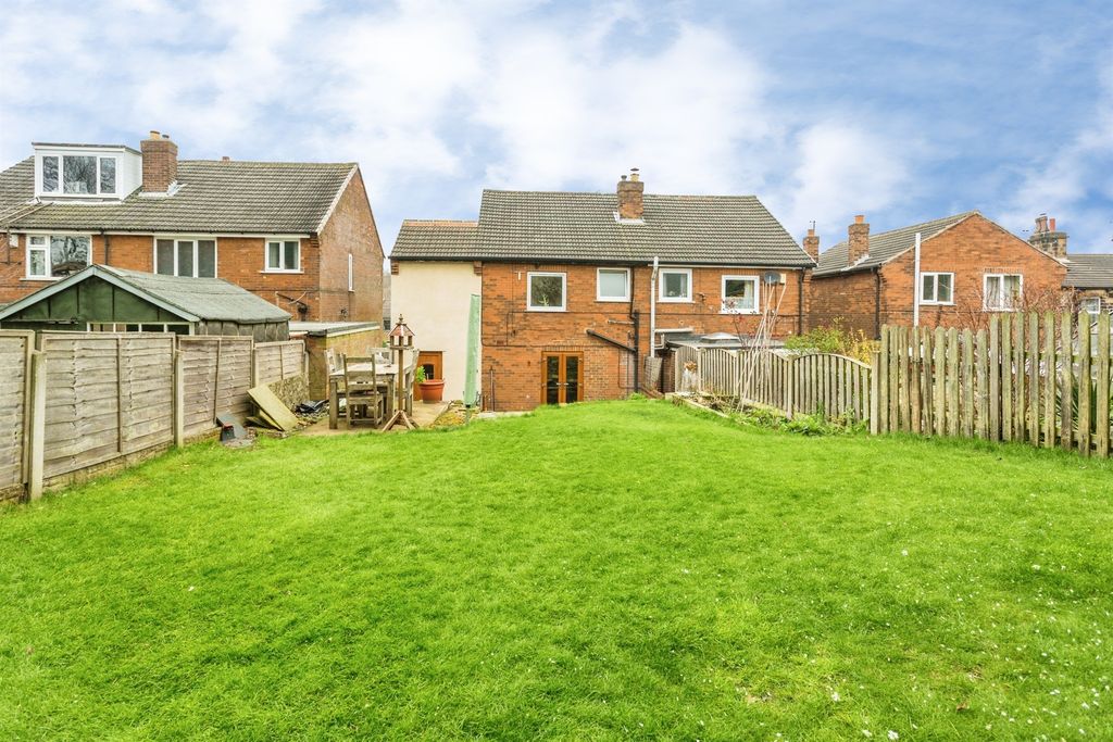 Property photo 2 of 16