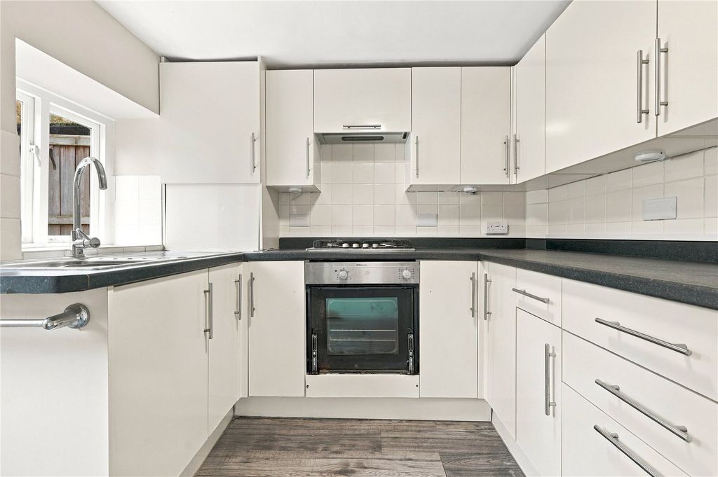 Property photo 3 of 13 Picture No. 04
