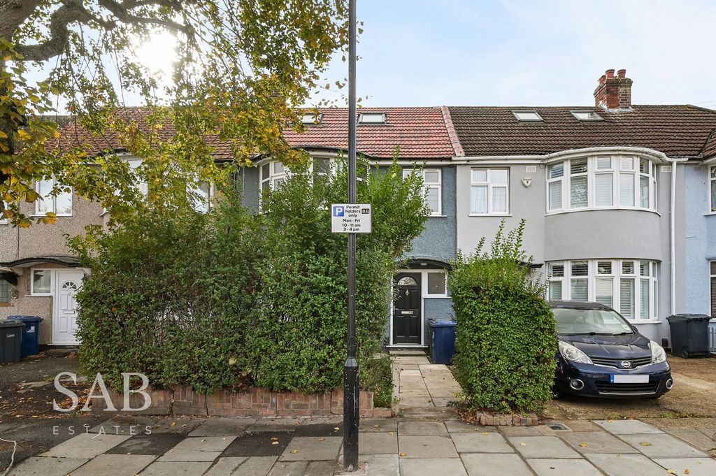 Property photo 1 of 12